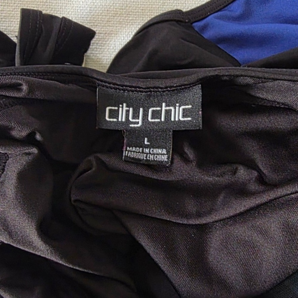 City Chic Color Block One-Piece Swimsuit Underwire Large/20 Plus Vacation - Picture 7 of 8